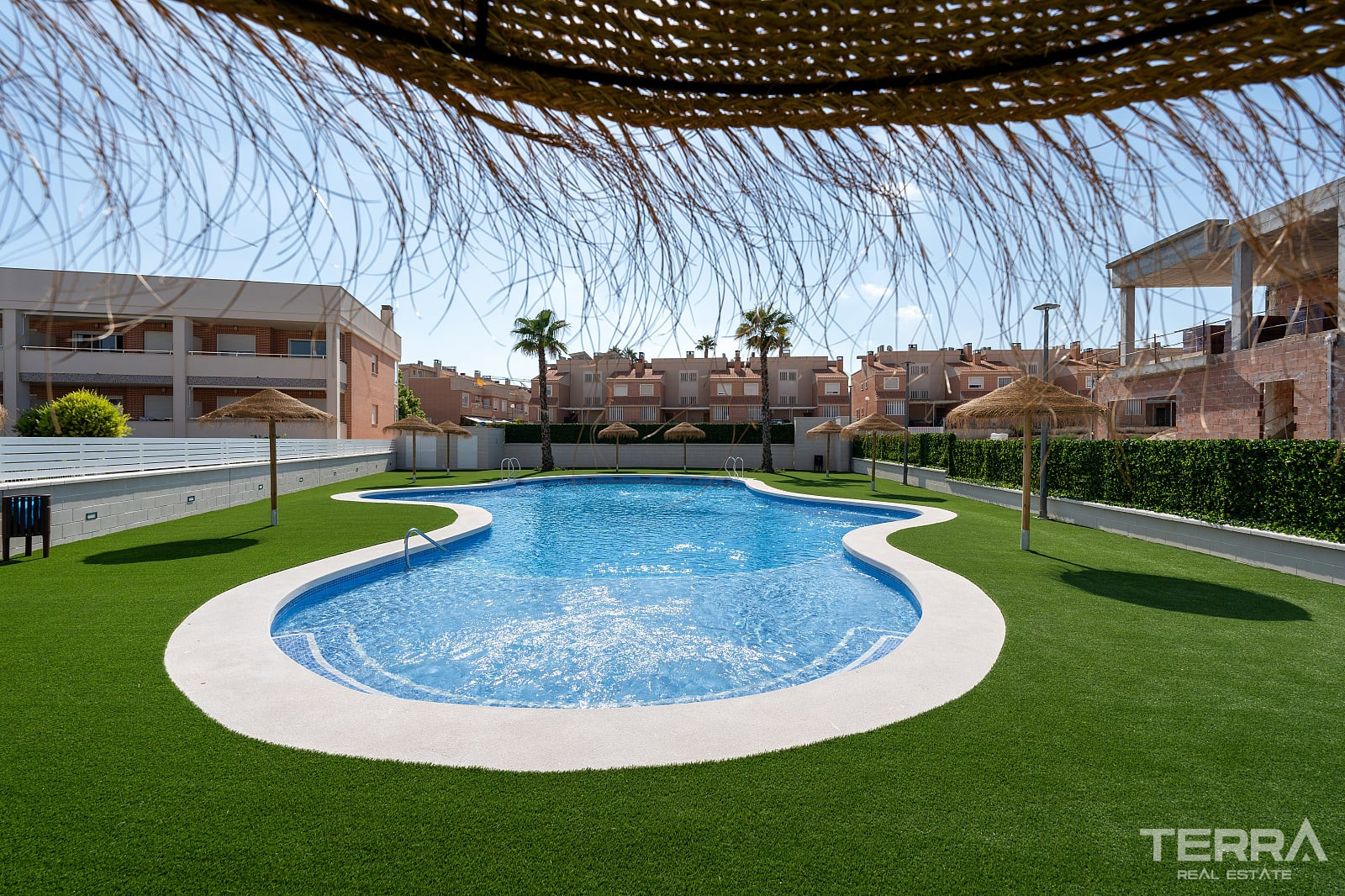 Villas for Sale in Santa Pola, Costa Blanca, Spain - 122535