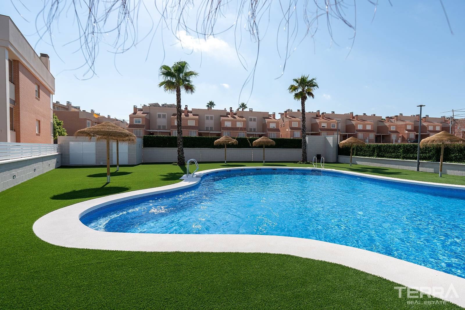Villas for Sale in Santa Pola, Costa Blanca, Spain - 122536