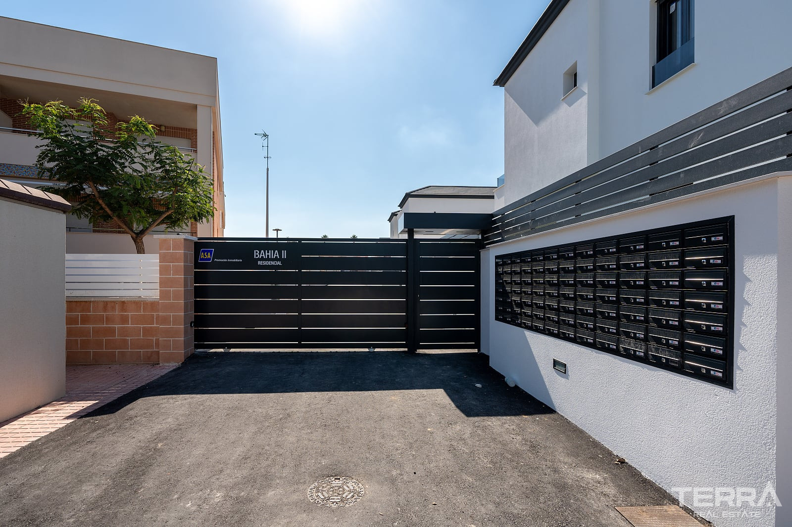 Villas for Sale in Santa Pola, Costa Blanca, Spain - 122540