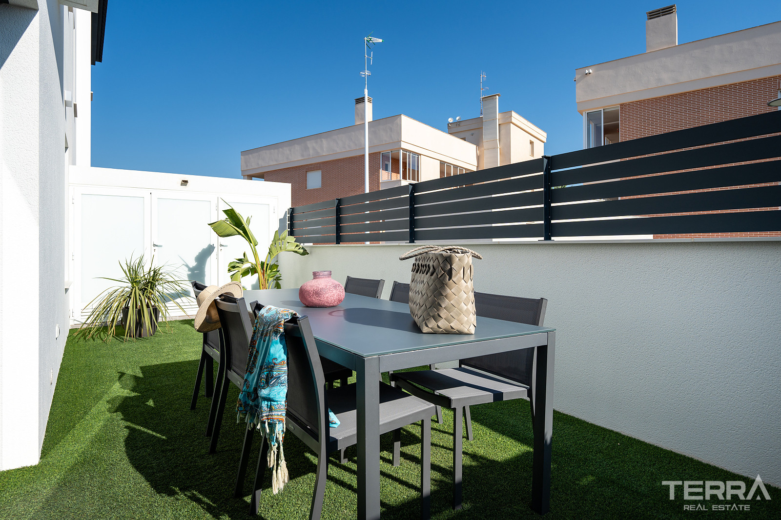 Villas for Sale in Santa Pola, Costa Blanca, Spain - 122545