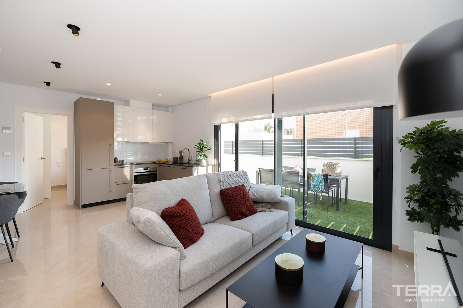 Villas for Sale in Santa Pola, Costa Blanca, Spain - 122546