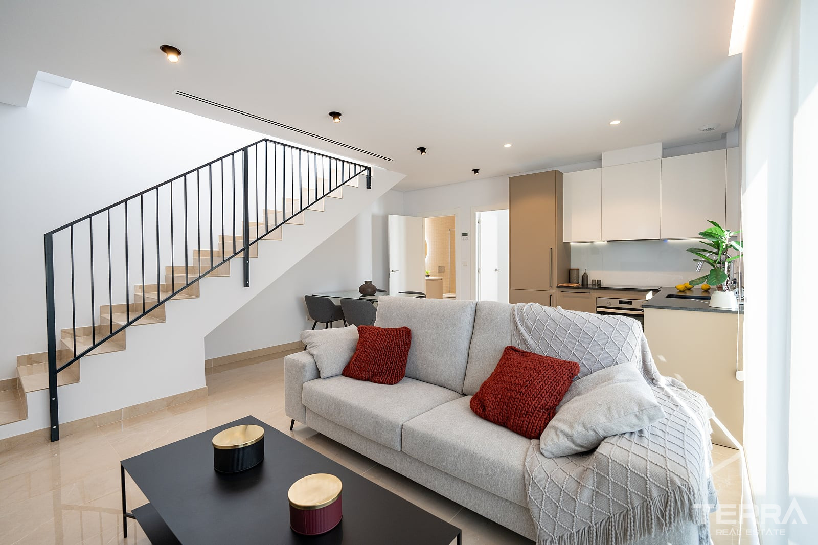 Villas for Sale in Santa Pola, Costa Blanca, Spain - 122548