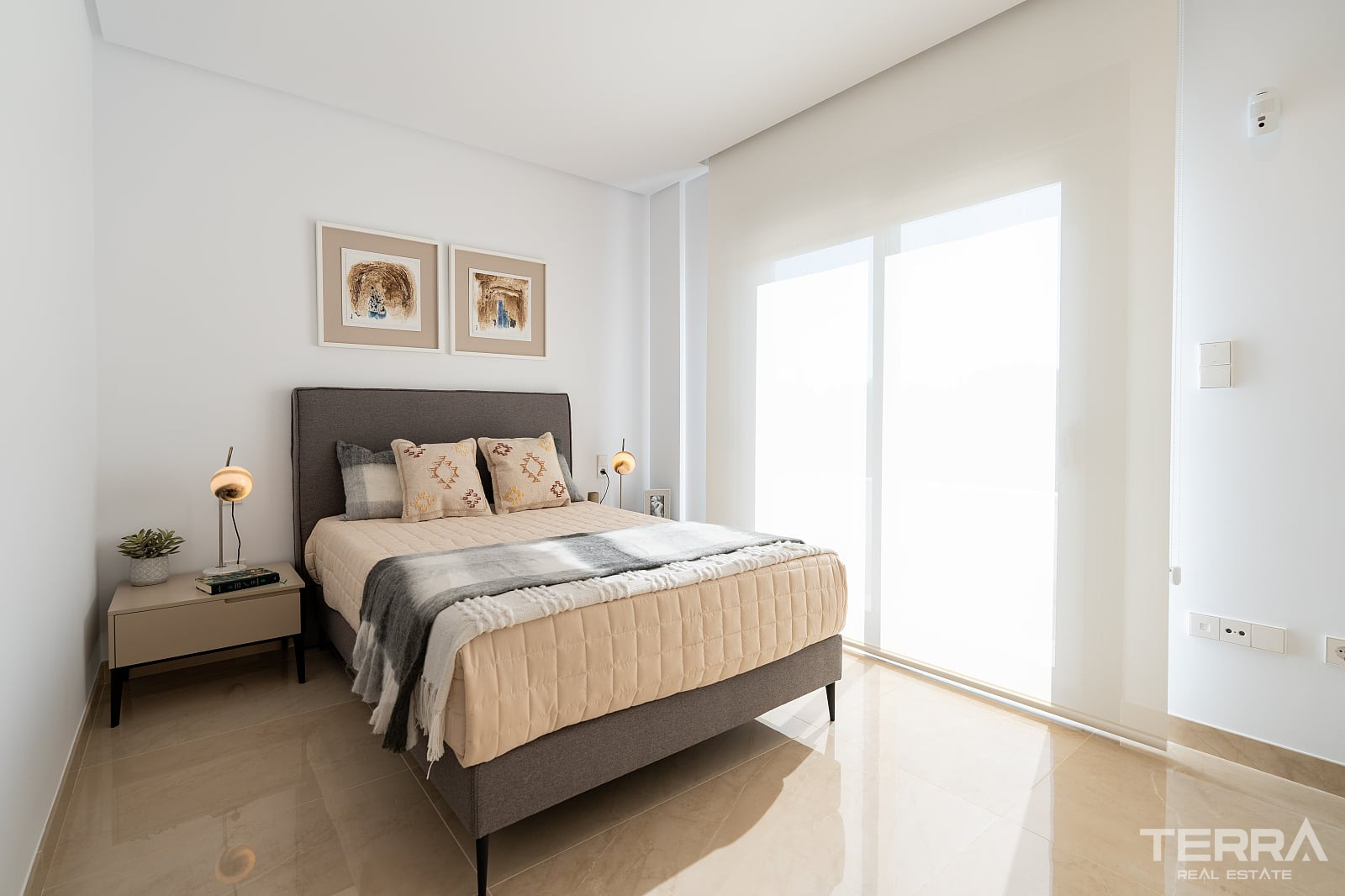 Villas for Sale in Santa Pola, Costa Blanca, Spain - 122557