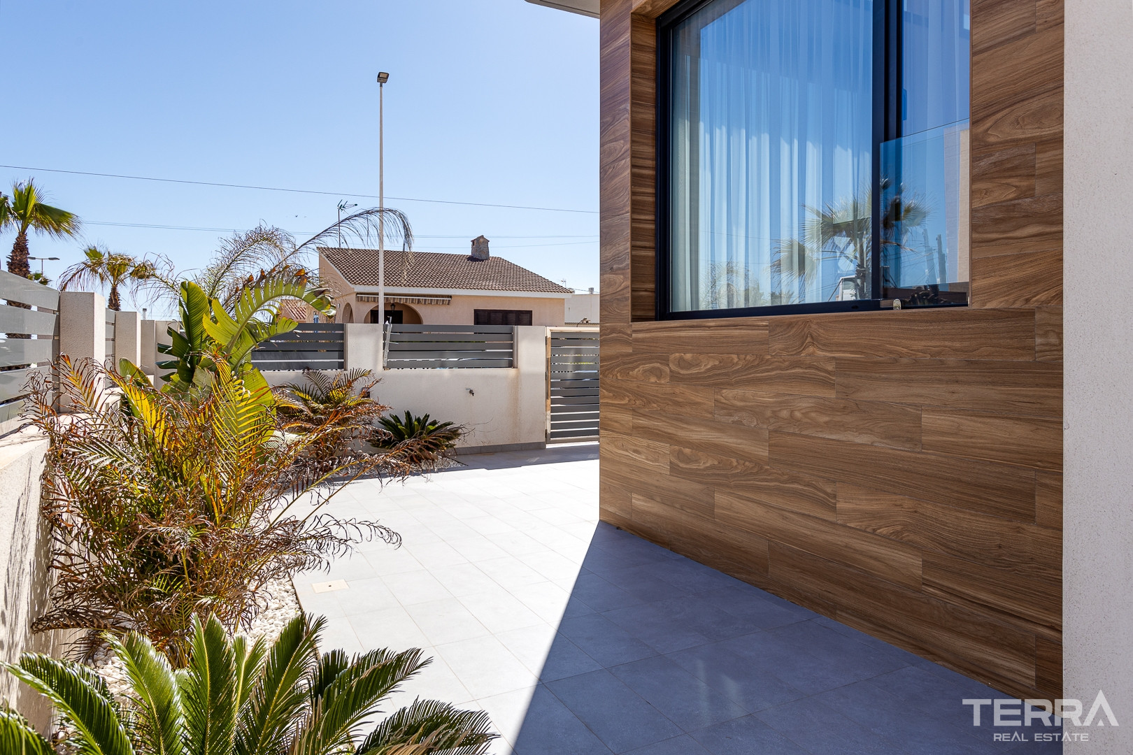 Detached Villa for Sale in Torrevieja, Cosat Blanca, Spain - 122620
