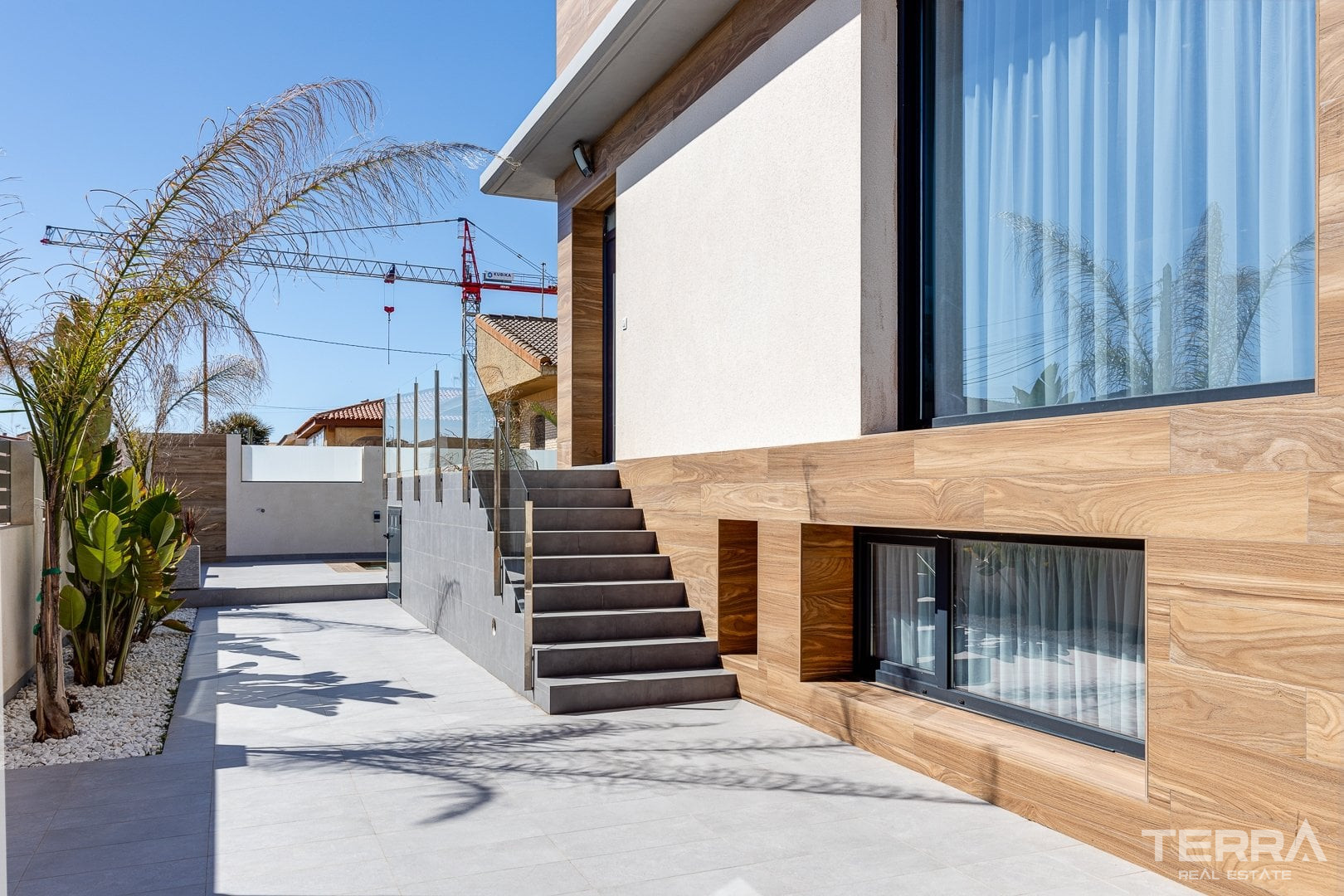 Detached Villa for Sale in Torrevieja, Cosat Blanca, Spain - 122621