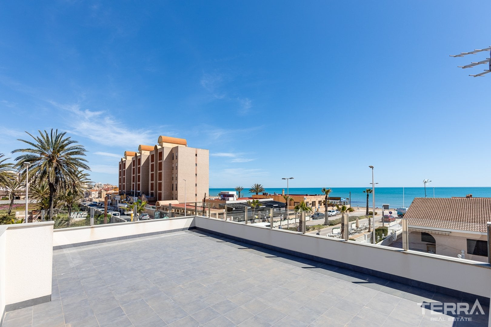 Detached Villa for Sale in Torrevieja, Cosat Blanca, Spain - 122625