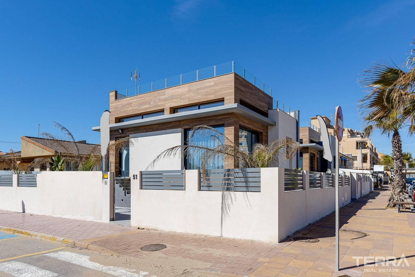 Detached Villa for Sale in Torrevieja, Cosat Blanca, Spain - 122634