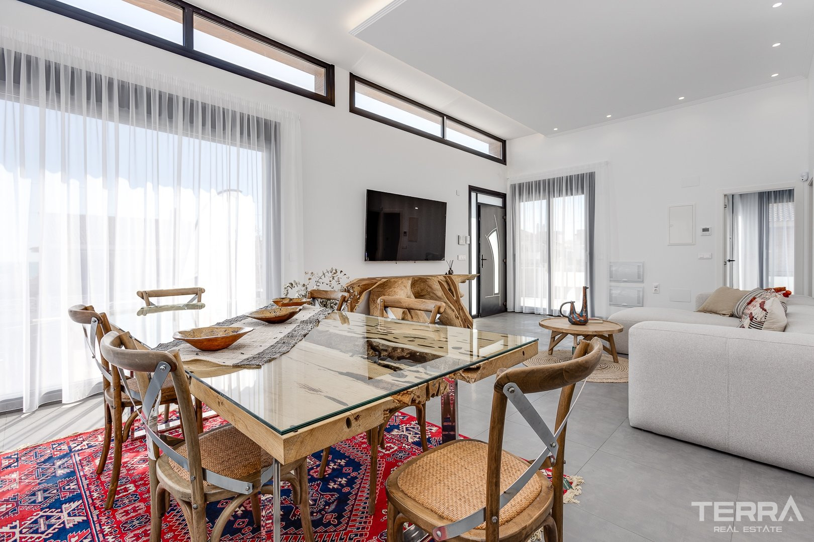 Detached Villa for Sale in Torrevieja, Cosat Blanca, Spain - 122651