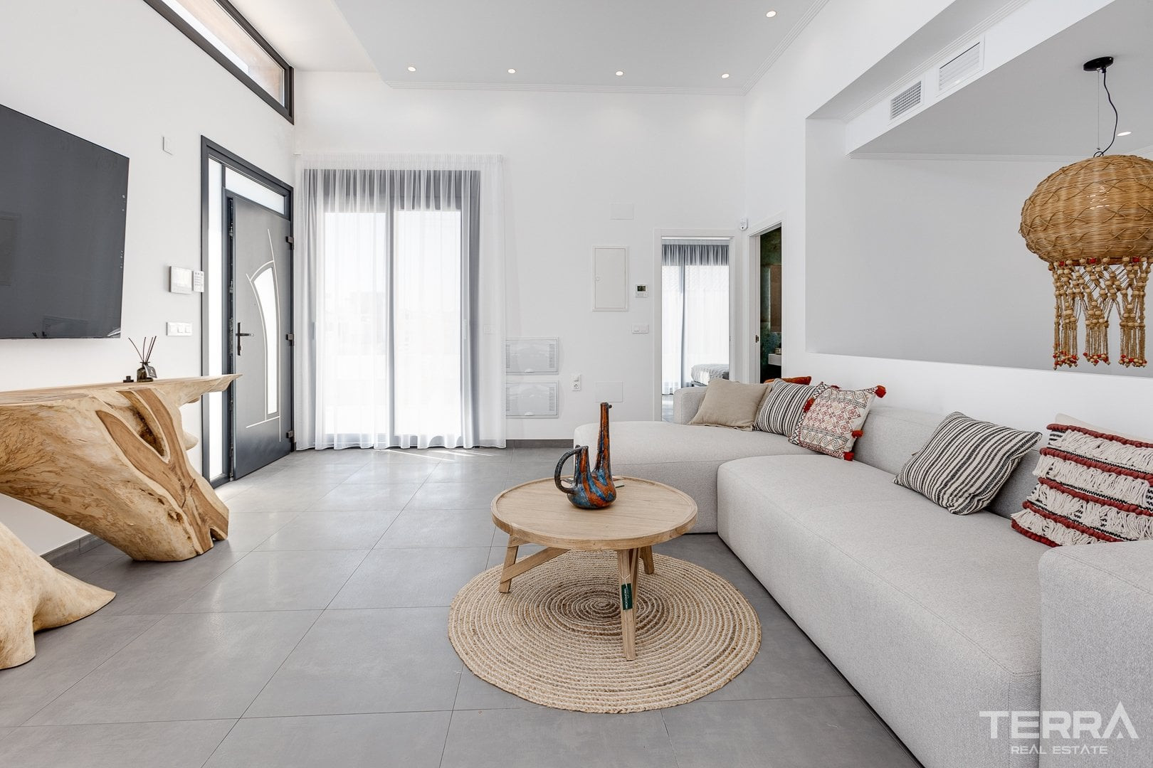 Detached Villa for Sale in Torrevieja, Cosat Blanca, Spain - 122654