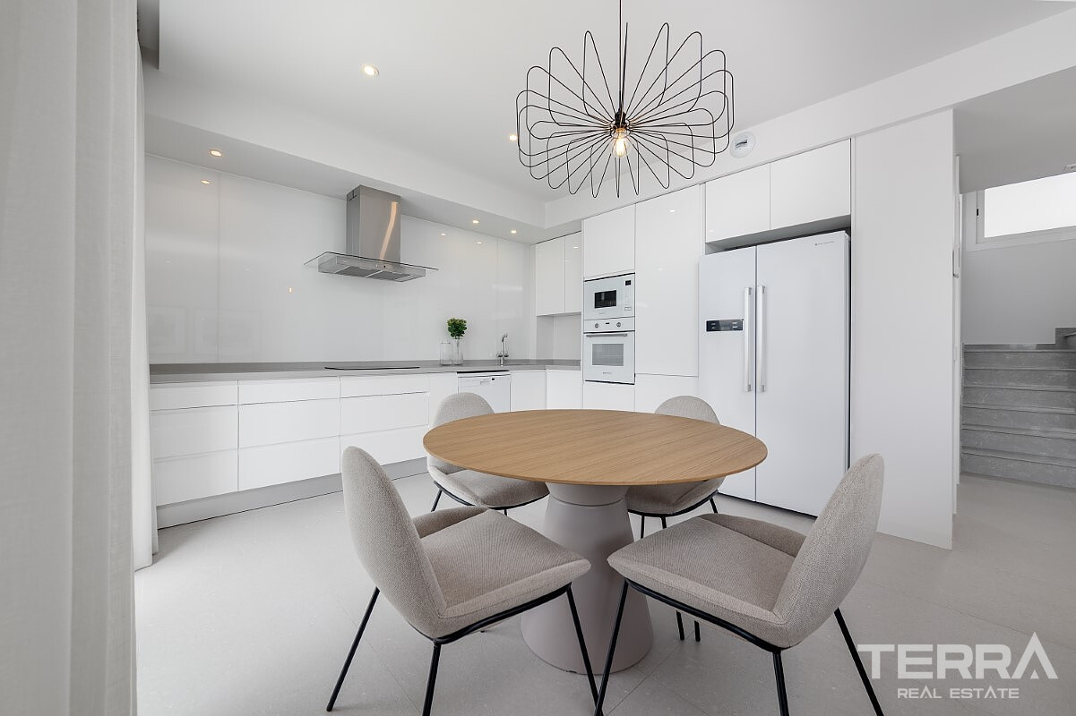 Sea View Villas for Sale in Mutxamel, Costa Blanca, Spain - 122796