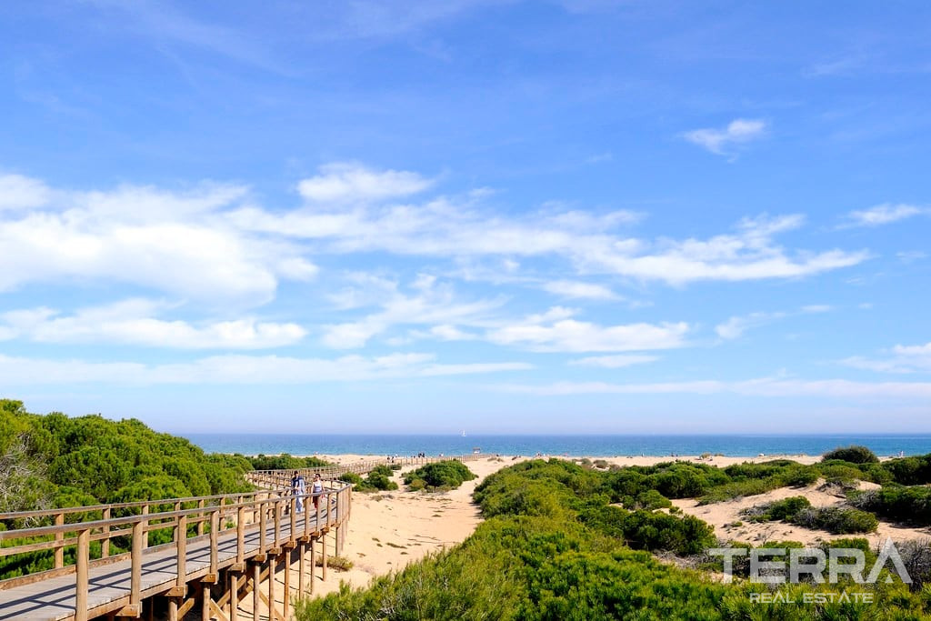 İspanya, Costa Blanca, Santa Pola’da Satılık Müstakil Villalar - 120937