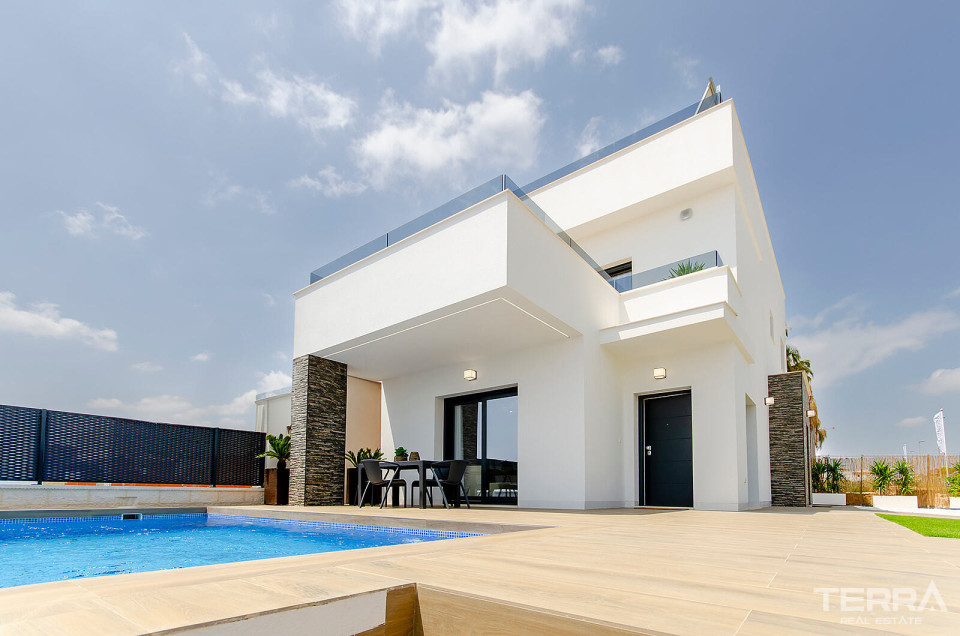 Golf Villas for Sale in Bigastro, Costa Blanca, Spain