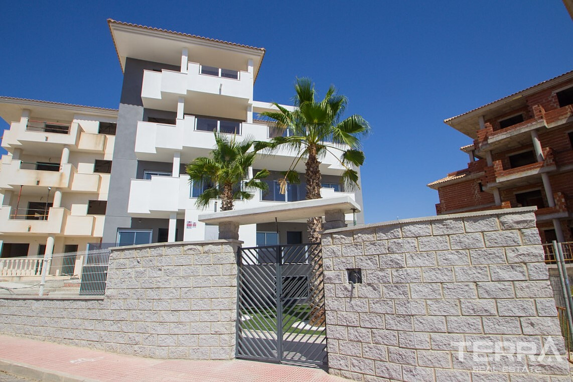 Golf Apartments for Sale in Orihuela, Costa Blanca, Spain - 121071