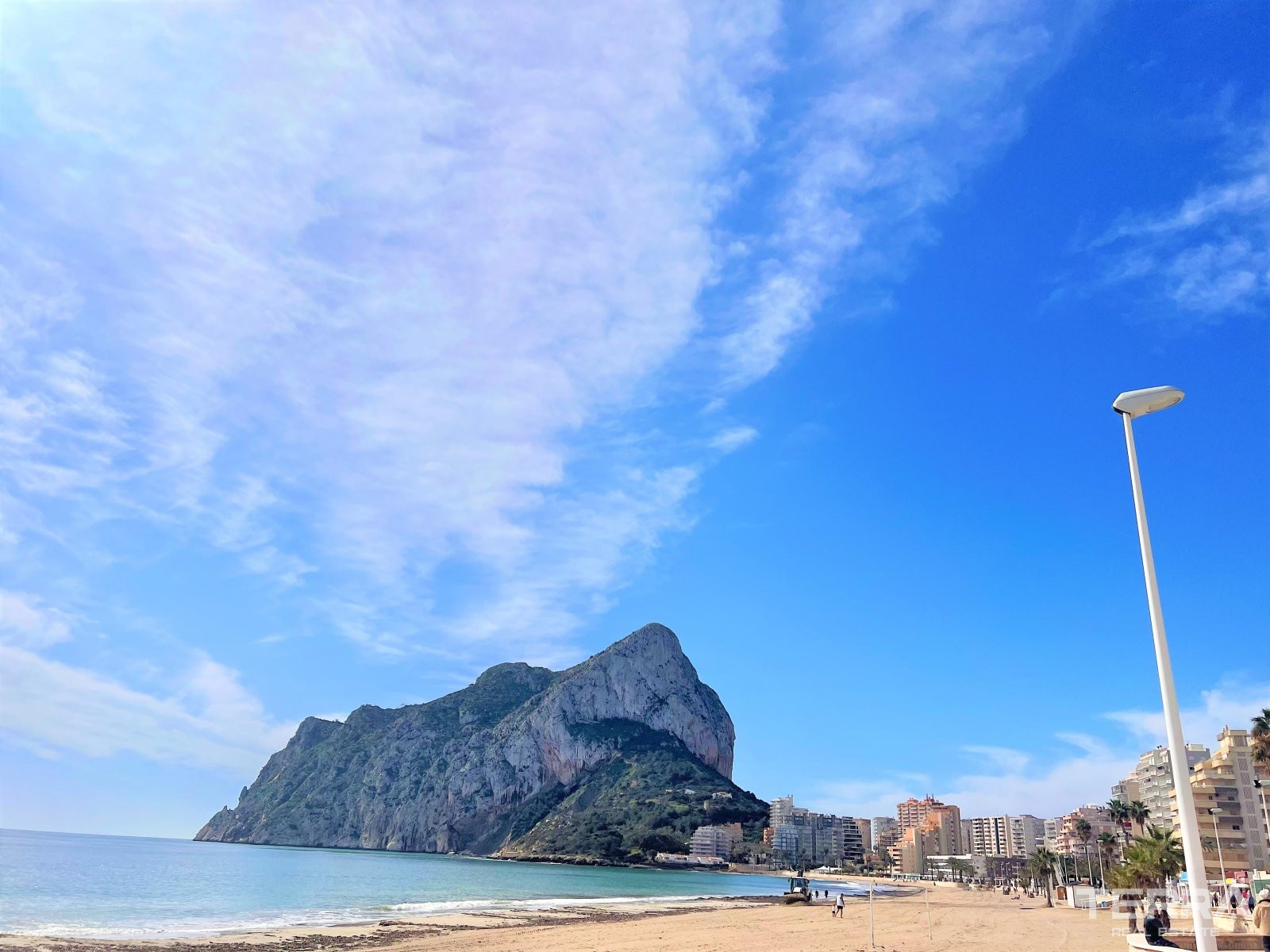 Beachfront Apartments for Sale in Calpe, Costa Blanca, Spain - 121163