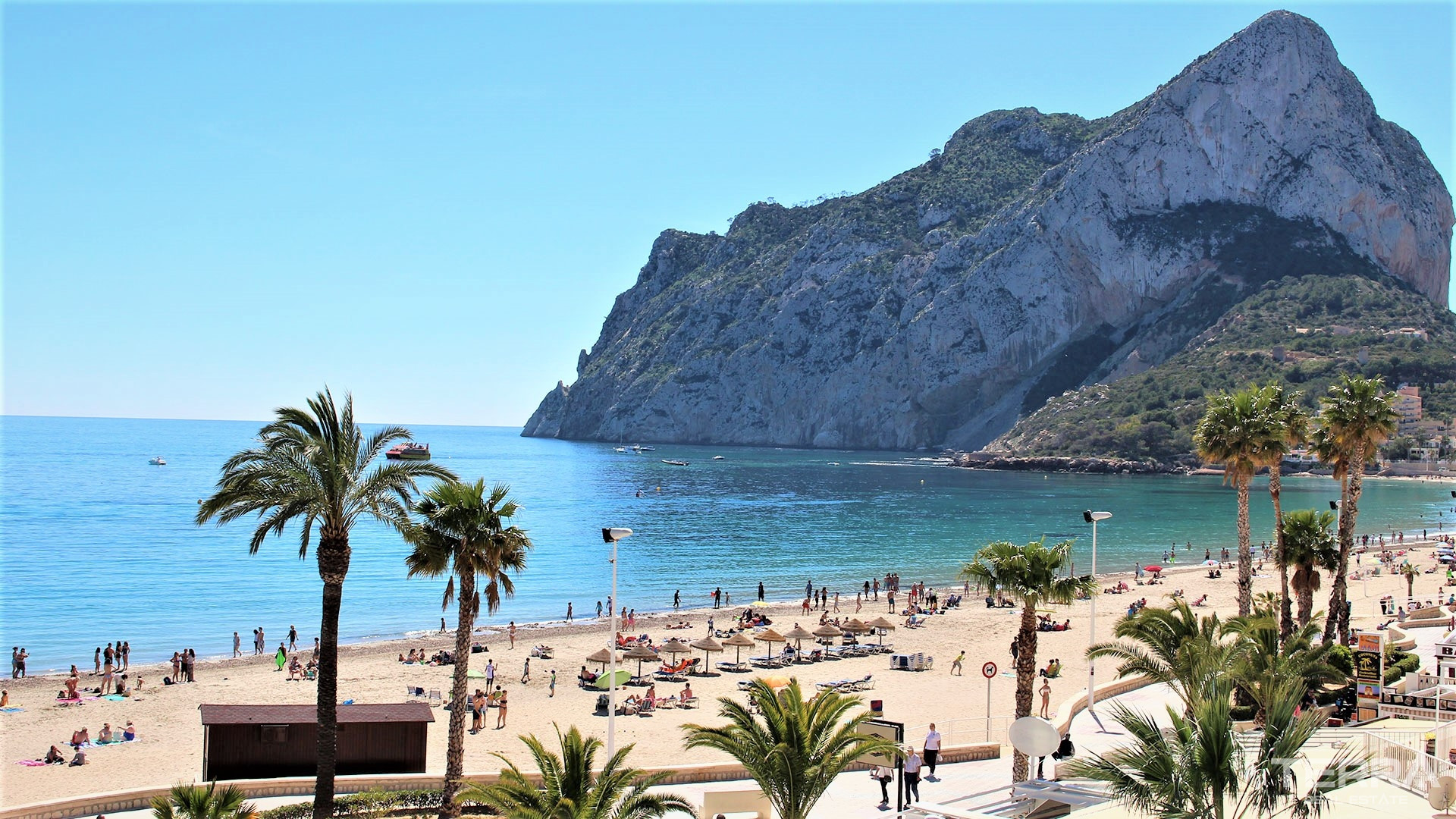 Beachfront Apartments for Sale in Calpe, Costa Blanca, Spain - 121164