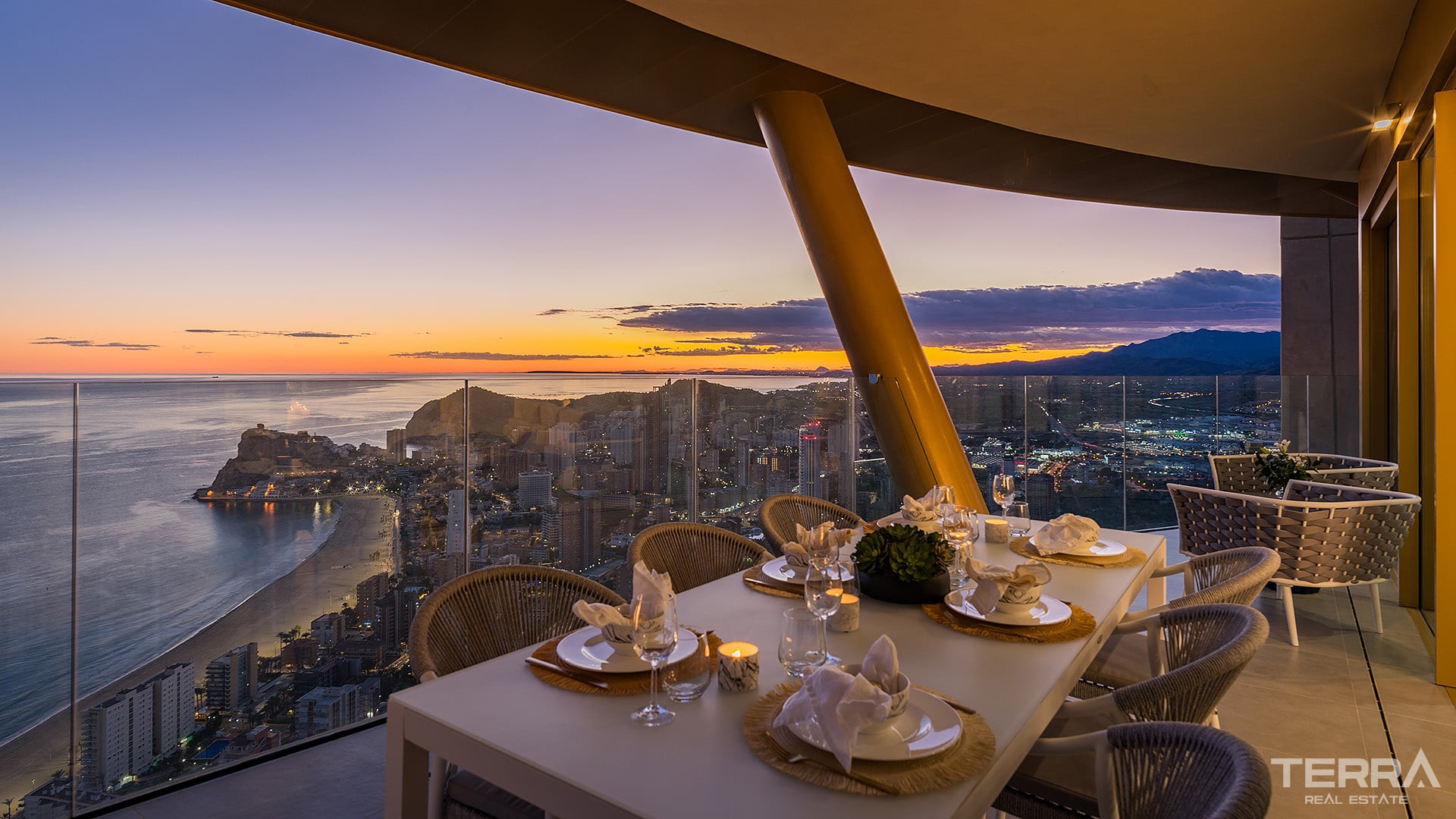 İspanya, Benidorm, Costa Blanca'da Satılık Deniz Manzaralı Daireler - 121248