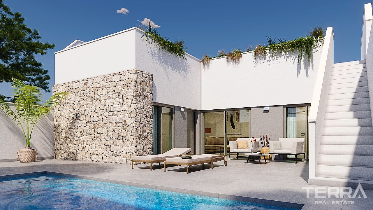 Villas for Sale in Pilar de la Horadada, Costa Blanca, Spain - 121295
