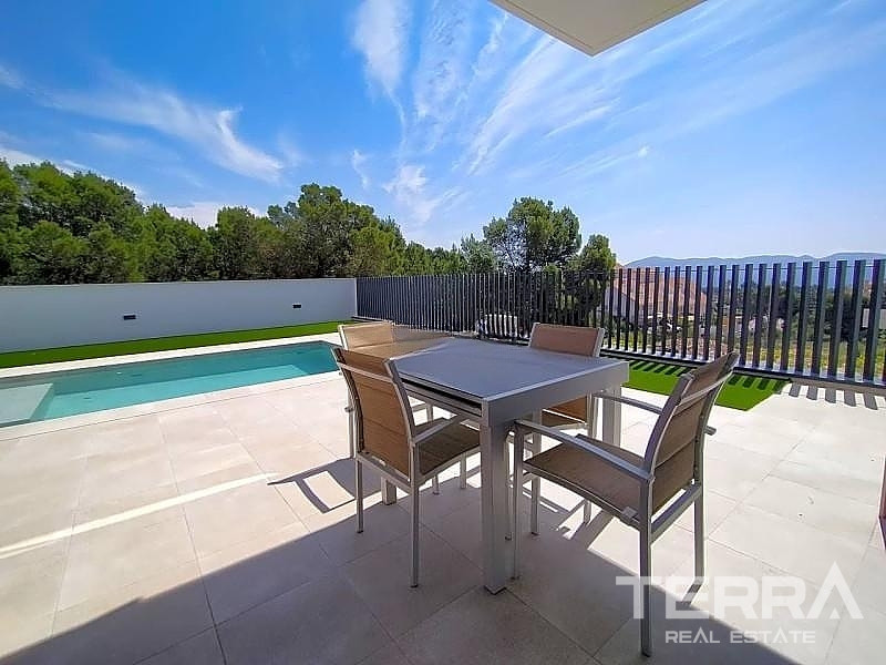 Sea View Villas for Sale in La Nucía, Costa Blanca, Spain - 121335