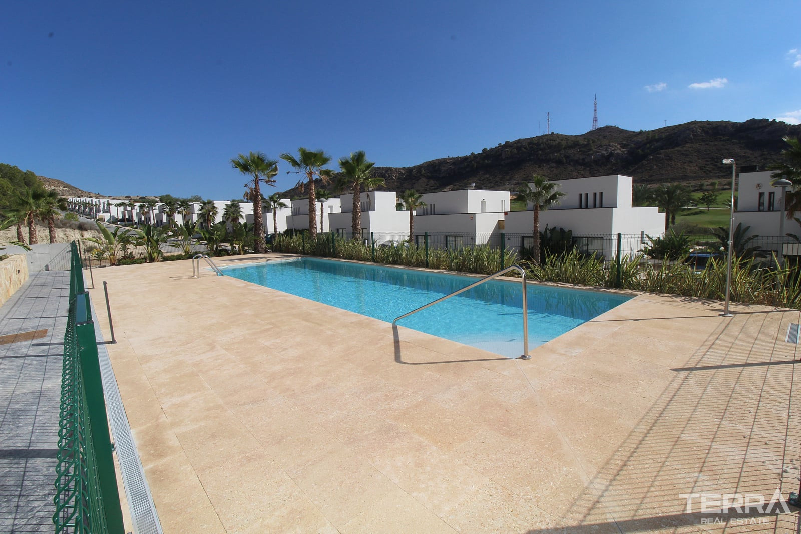 Golf Apartments for Sale in Monforte del Cid, Costa Blanca, Spain - 121426