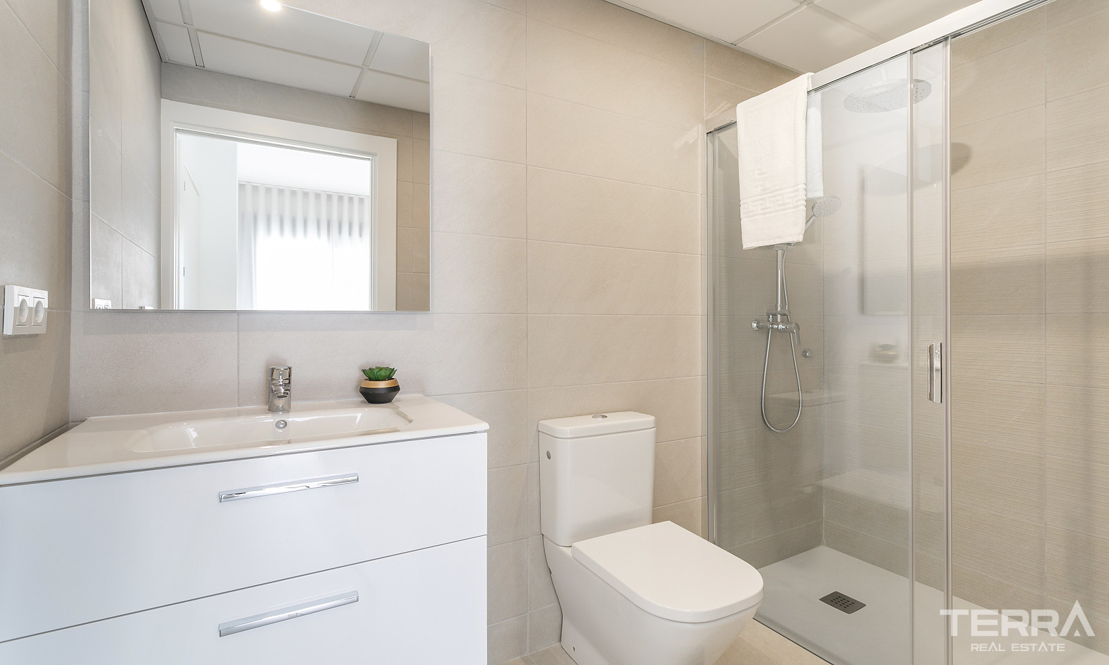 İspanya, Costa Blanca, Torrevieja’da Satılık Hemen Teslim Daireler - 121644