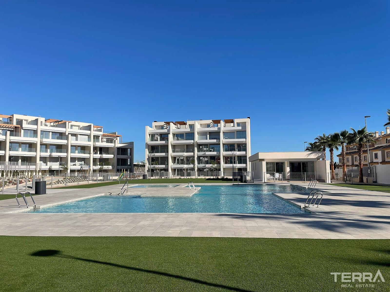 Modern Apartments for Sale in Orihuela, Costa Blanca, Spain - 122032