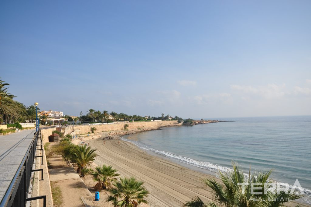 Modern Apartments for Sale in Punta Prima, Costa Blanca, Spain - 122099
