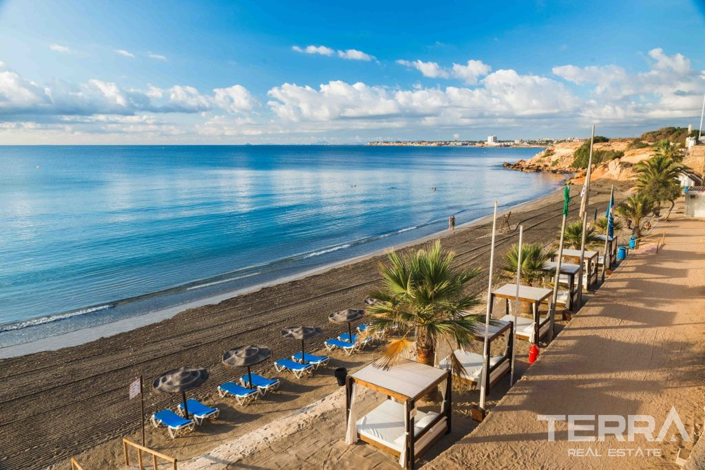 Modern Apartments for Sale in Punta Prima, Costa Blanca, Spain - 122100