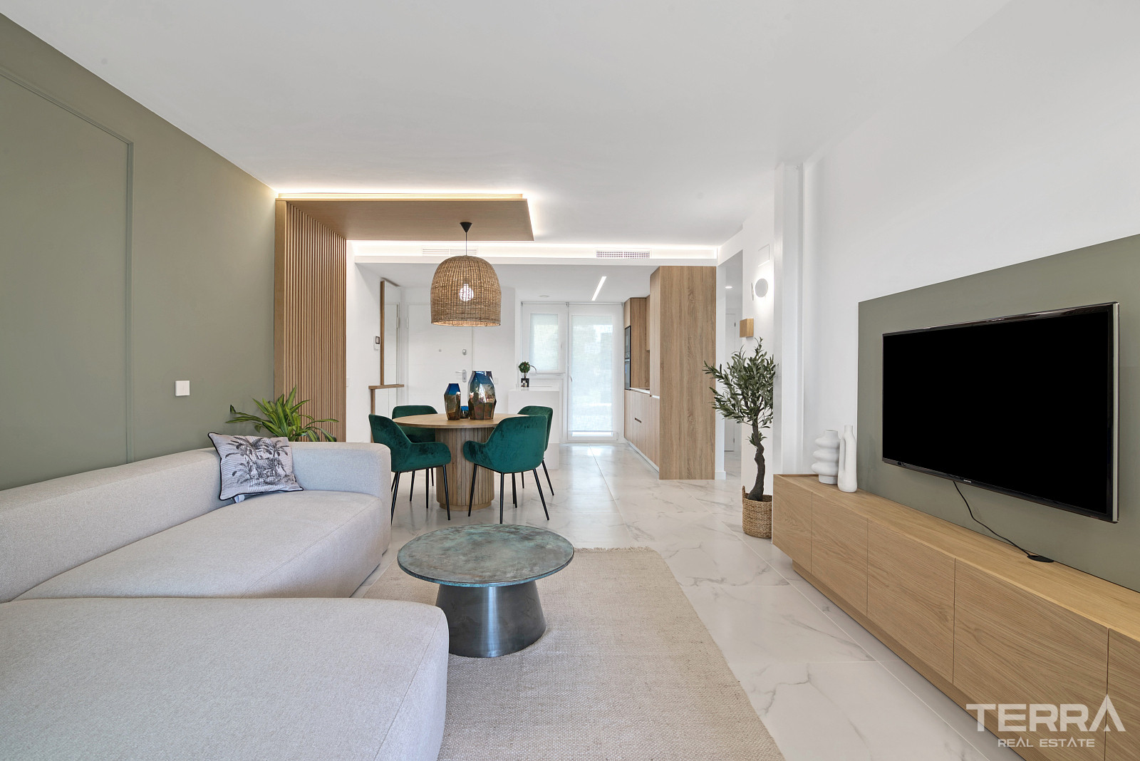 Modern Apartments for Sale in Punta Prima, Costa Blanca, Spain - 122106