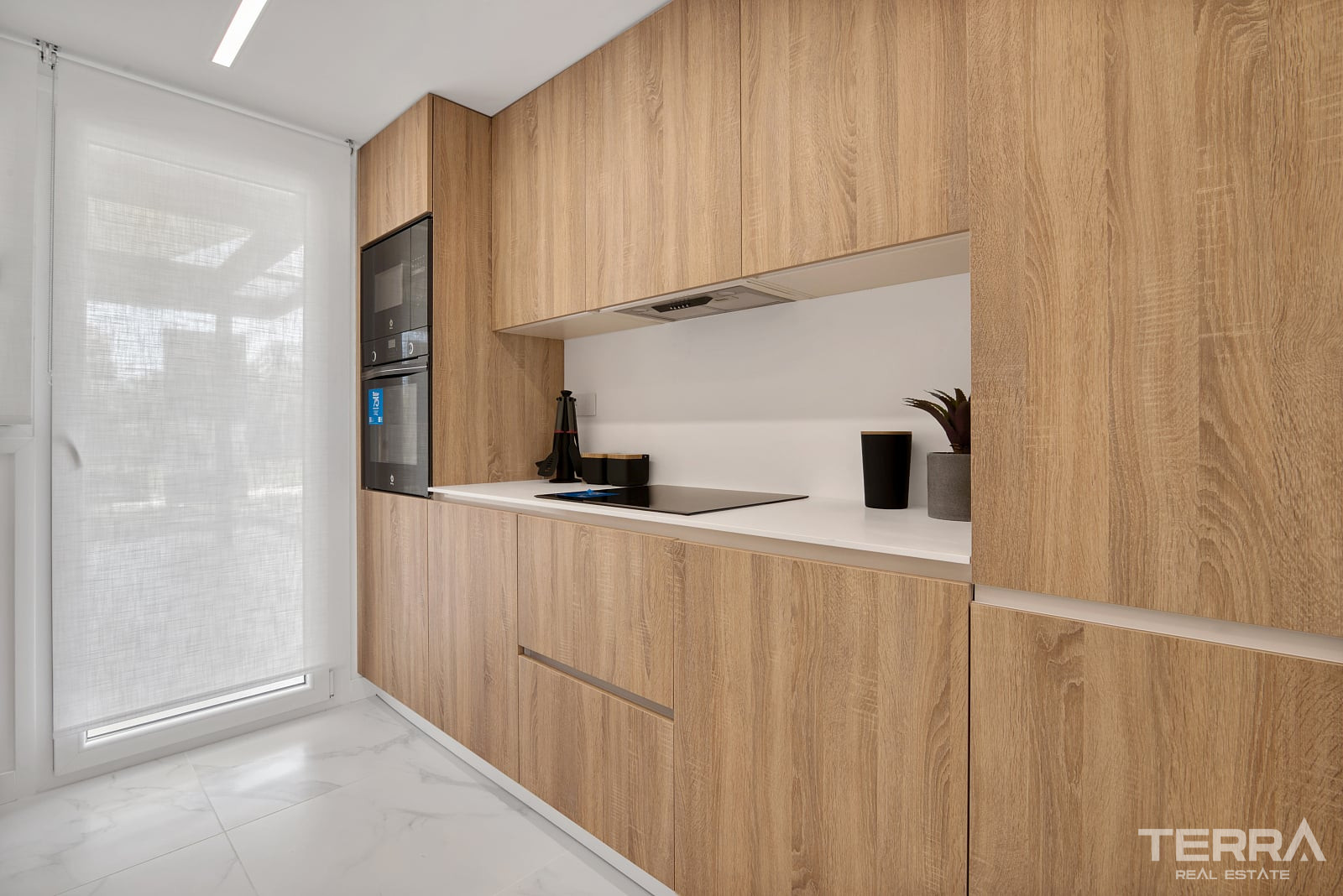 Modern Apartments for Sale in Punta Prima, Costa Blanca, Spain - 122112