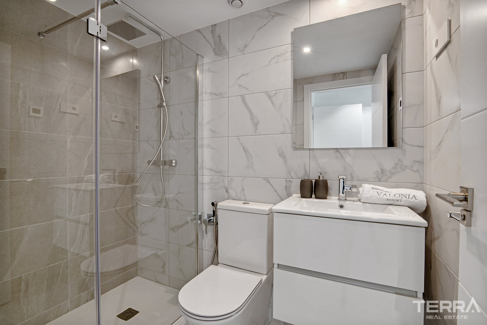 Modern Apartments for Sale in Punta Prima, Costa Blanca, Spain - 122119