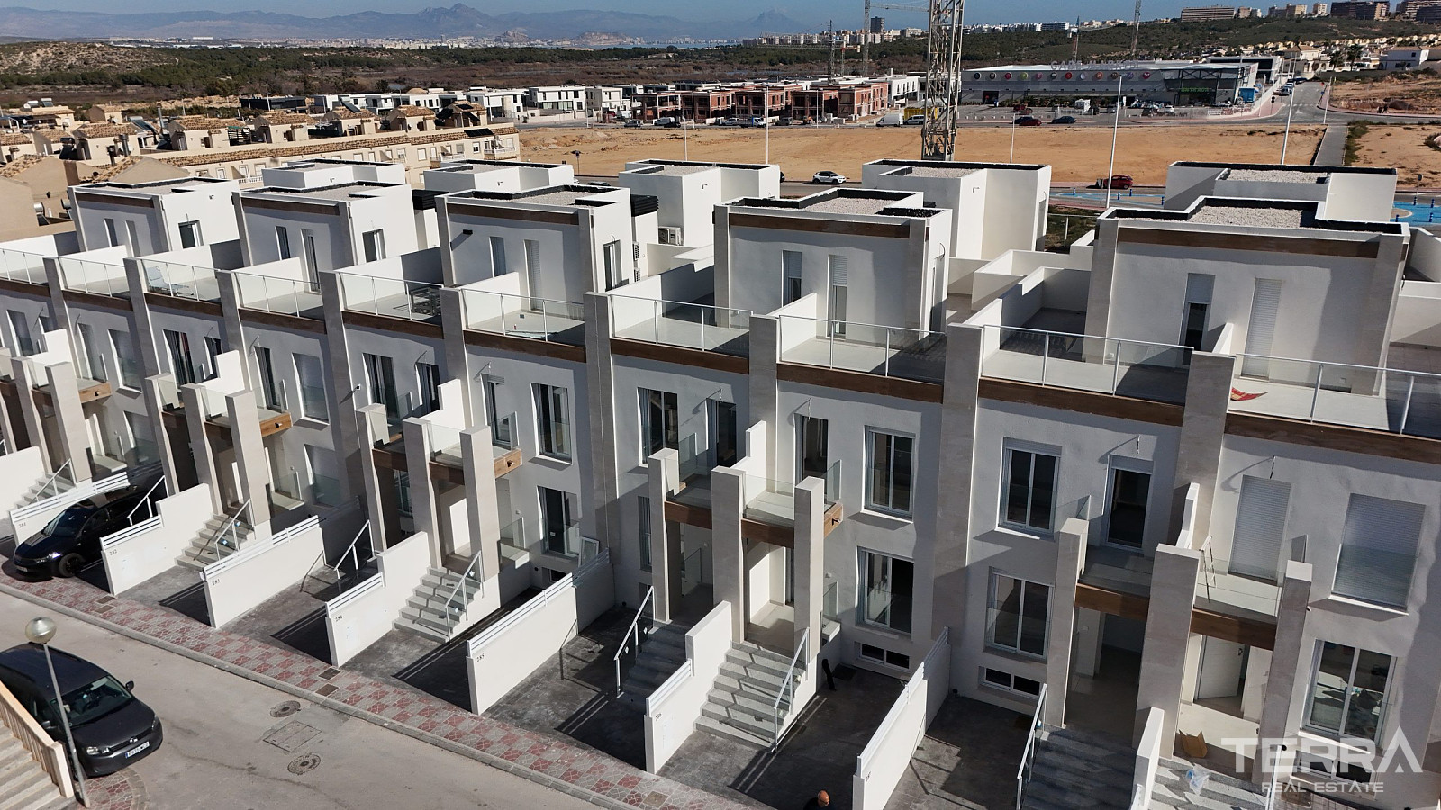 Townhouses for Sale in Santa Pola, Costa Blanca, Spain - 122947