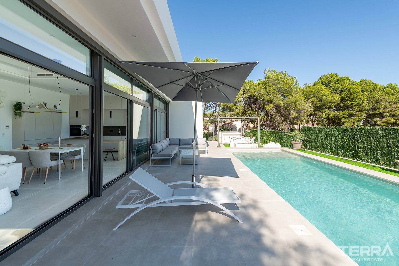 Luxury Villas for Sale in Pinar de Campoverde, Costa Blanca, Spain - 123167