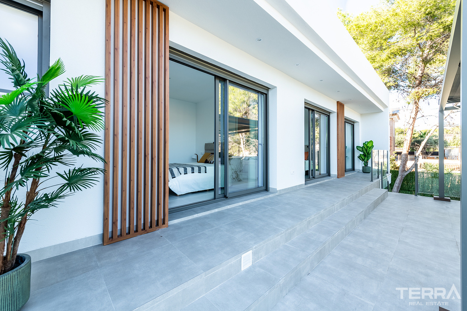 Luxury Villas for Sale in Pinar de Campoverde, Costa Blanca, Spain - 123169