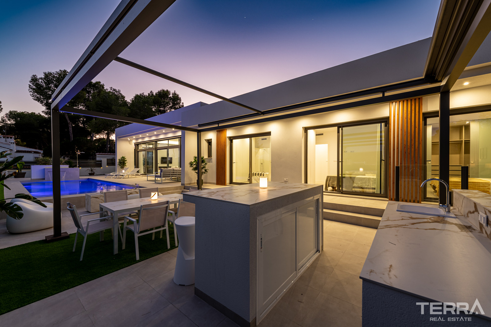 Luxury Villas for Sale in Pinar de Campoverde, Costa Blanca, Spain - 123179
