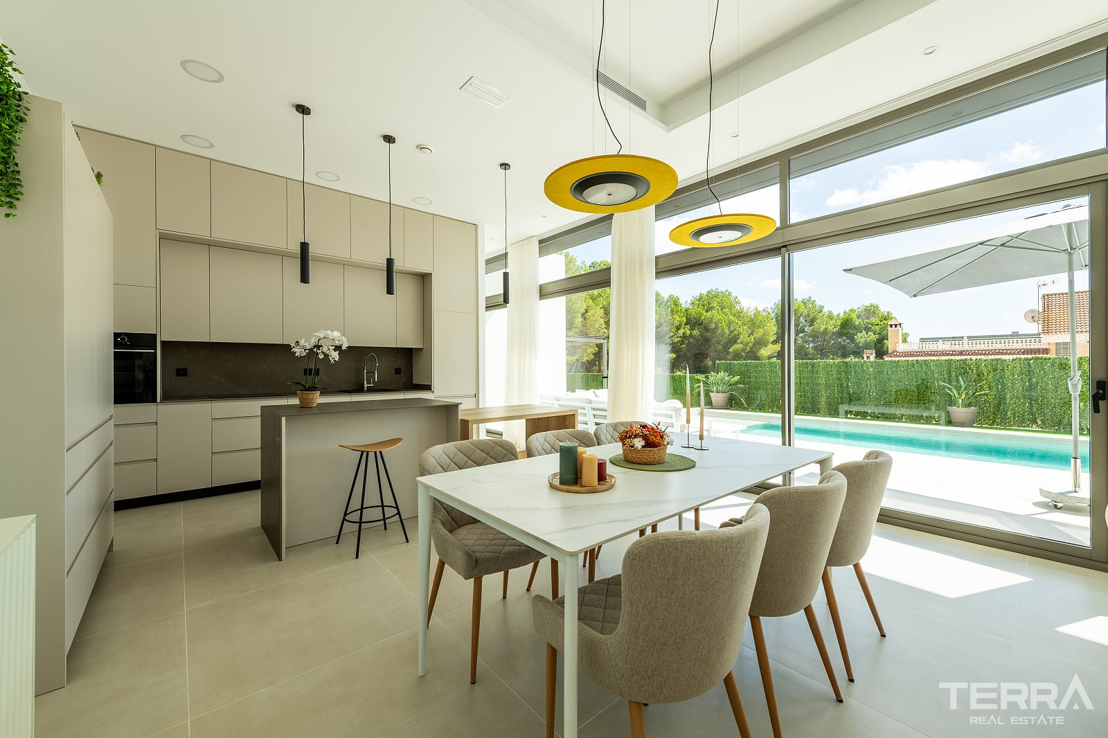 Luxury Villas for Sale in Pinar de Campoverde, Costa Blanca, Spain - 123188