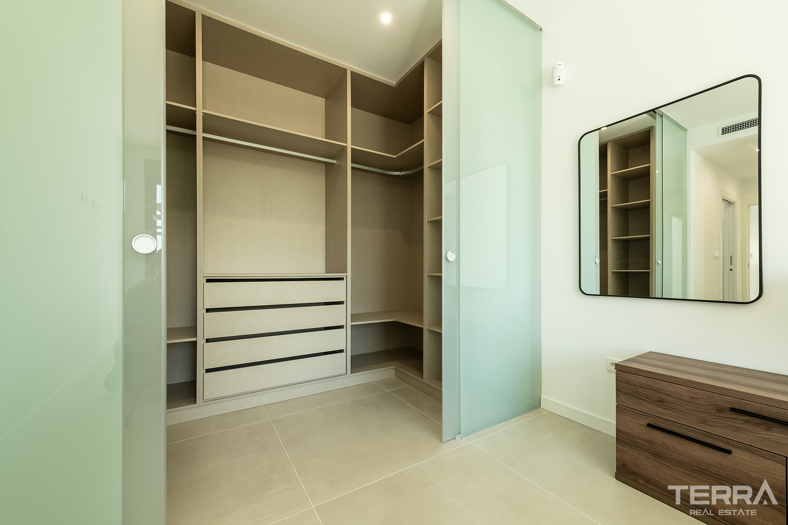 Luxury Villas for Sale in Pinar de Campoverde, Costa Blanca, Spain - 123191