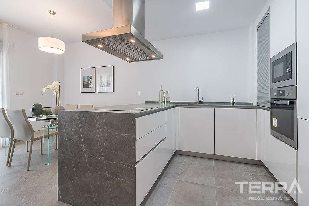 İspanya, Costa Blanca, Torrevieja'da Anahtar Teslim Sıfır Daireler - 123275