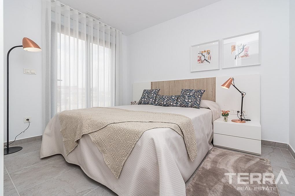 İspanya, Costa Blanca, Torrevieja'da Anahtar Teslim Sıfır Daireler - 123283