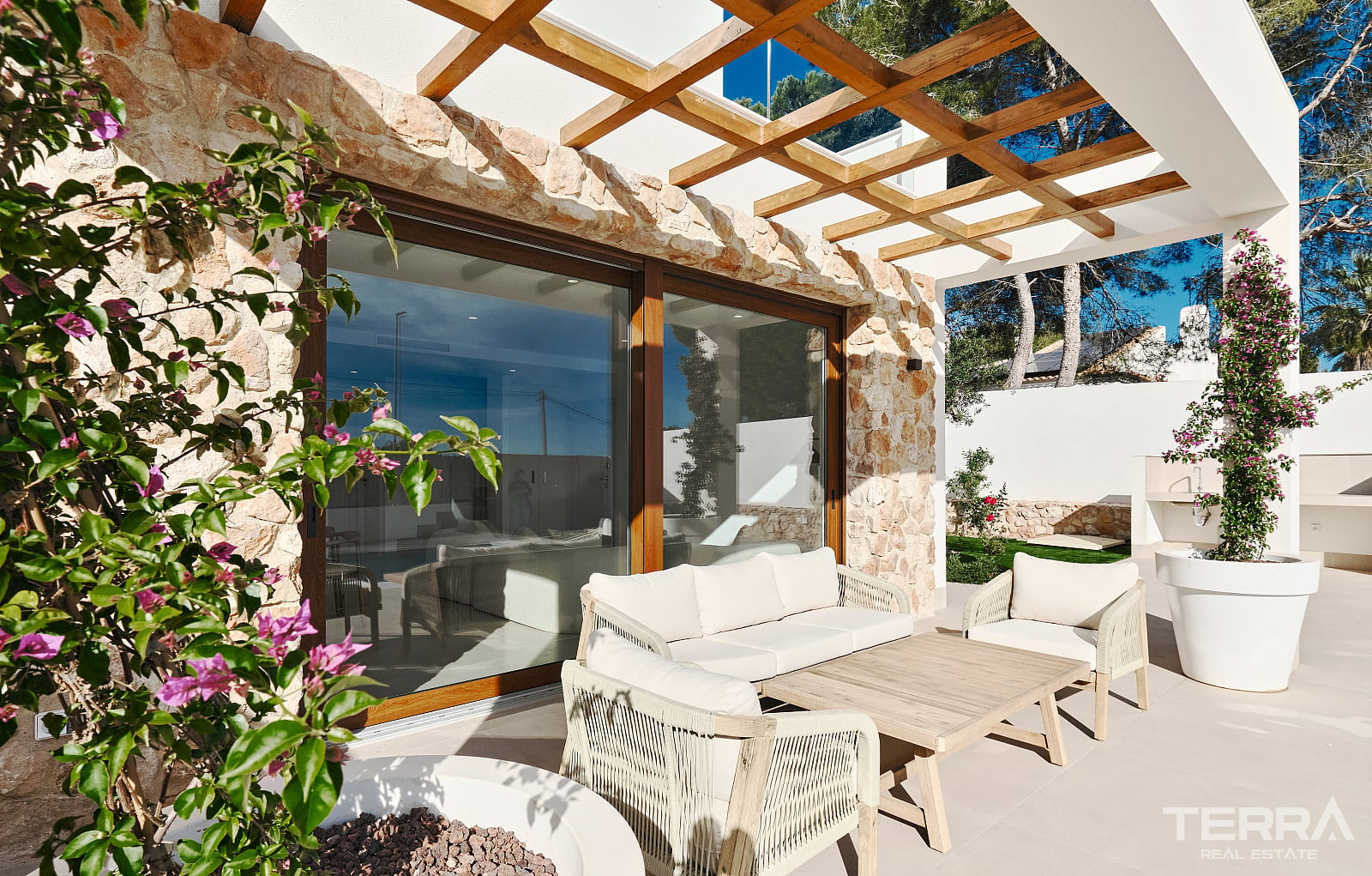 Detached Villas for Sale in Orihuela, Costa Blanca, Spain - 123351