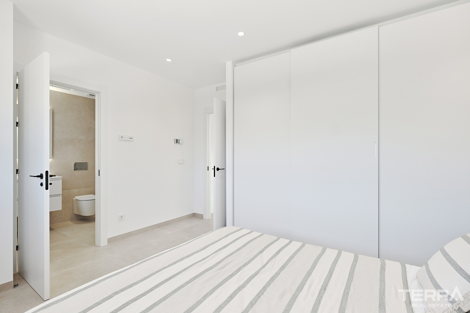 Detached Villas for Sale in Orihuela, Costa Blanca, Spain - 123370