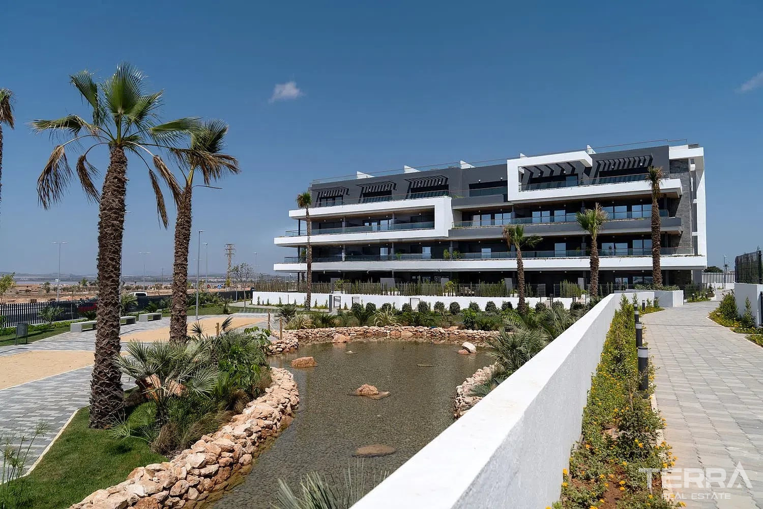 Apartments for Sale in Torrevieja, Costa Blanca, Spain - 123432