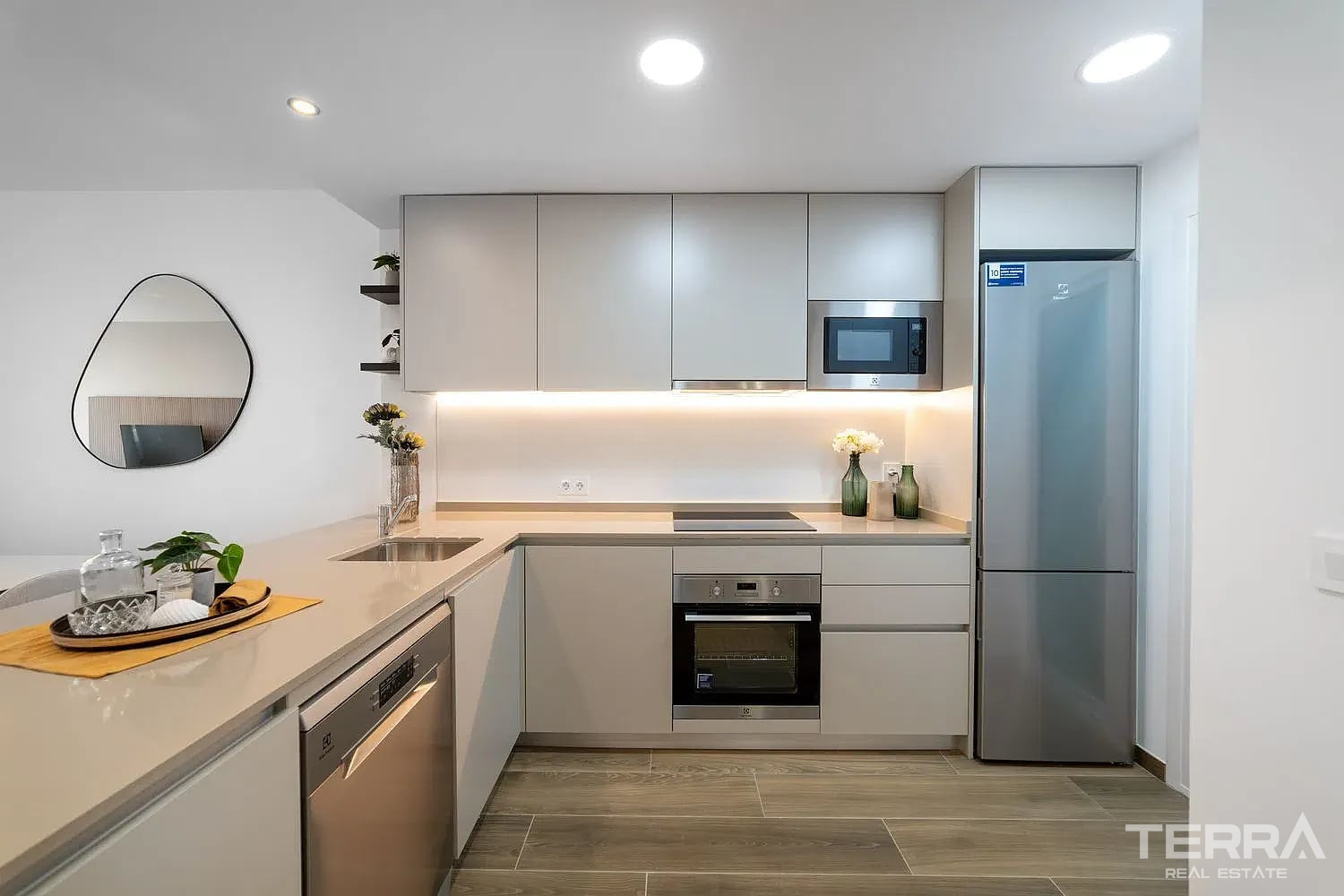 Apartments for Sale in Torrevieja, Costa Blanca, Spain - 123439