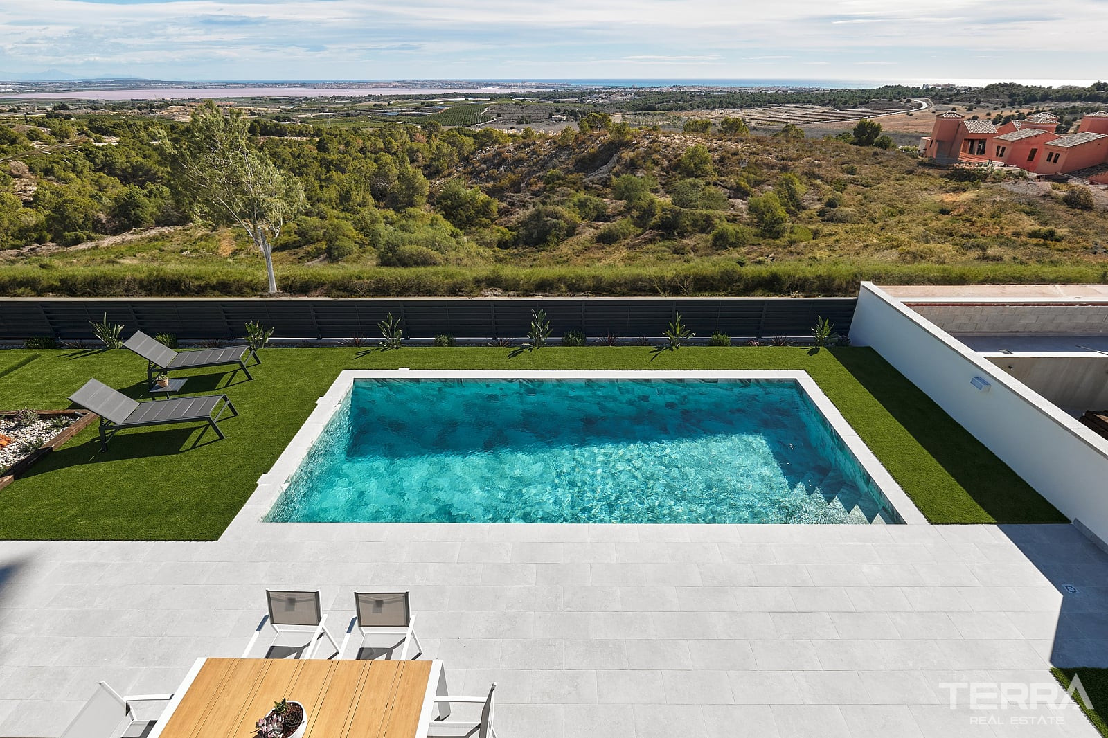 İspanya, Costa Blanca, San Miguel de Salinas'ta Satılık Villalar - 123572