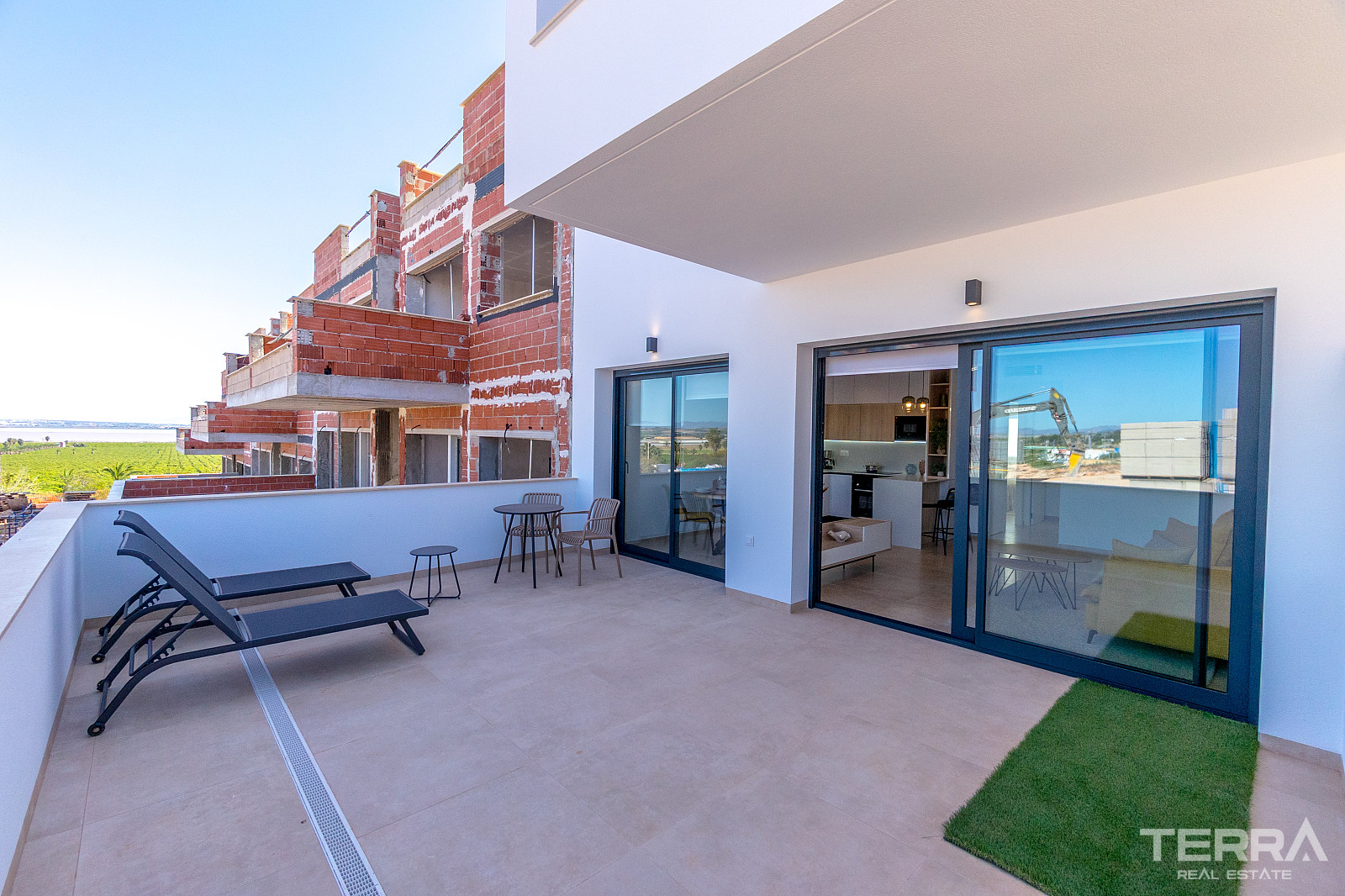 Apartments for Sale in Torrevieja, Costa Blanca, Spain - 123639