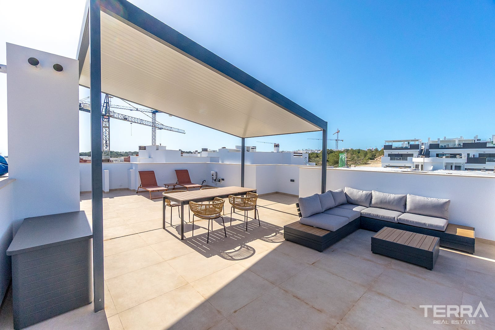 Apartments for Sale in Torrevieja, Costa Blanca, Spain - 123644