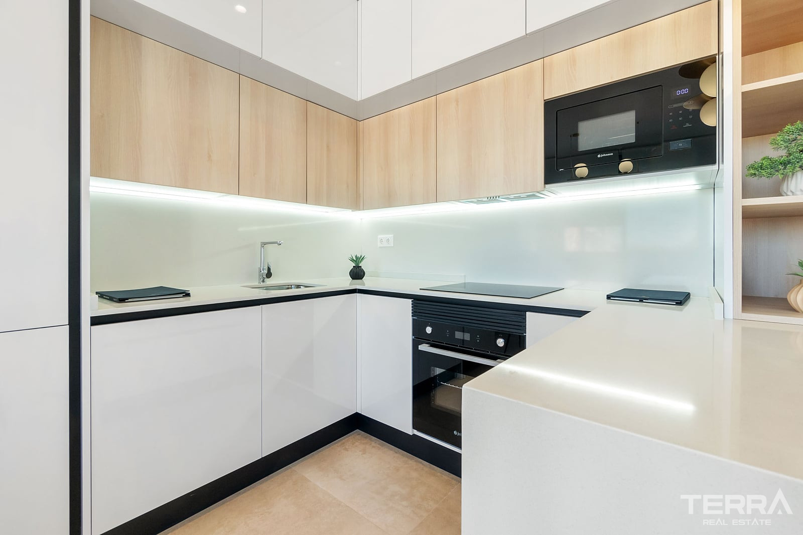 Apartments for Sale in Torrevieja, Costa Blanca, Spain - 123660