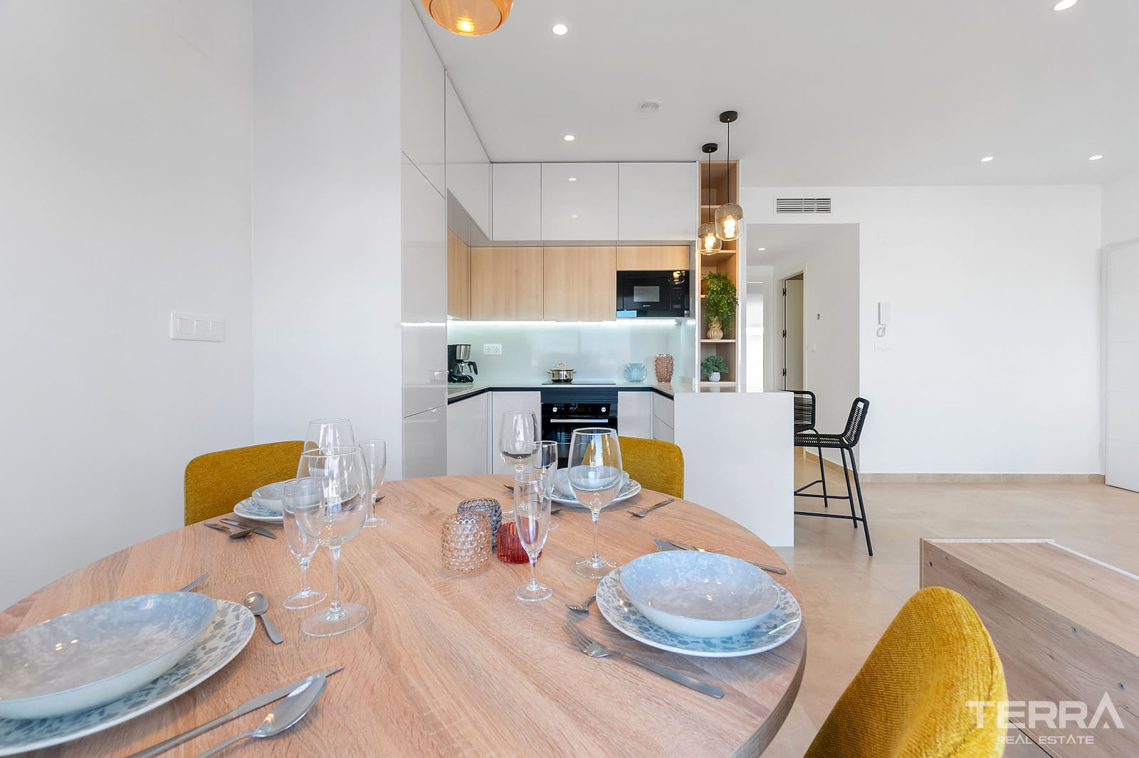 Apartments for Sale in Torrevieja, Costa Blanca, Spain - 123663