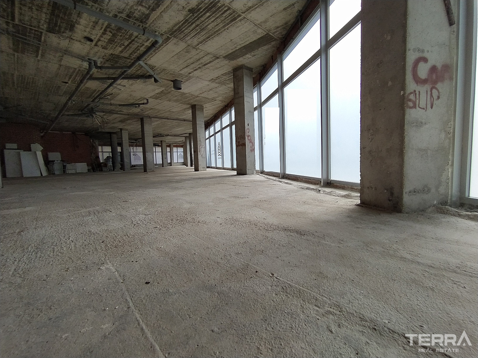 Commercial Property for Sale in Torrevieja, Costa Blanca, Spain - 123708