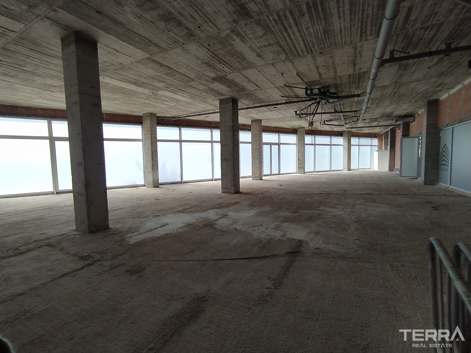 Commercial Property for Sale in Torrevieja, Costa Blanca, Spain - 123709