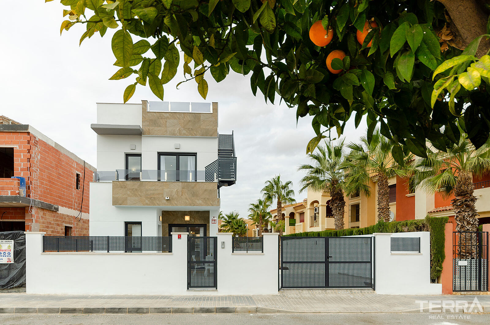 Villas for Sale in Torrevieja, Costa Blanca, Spain - 123715